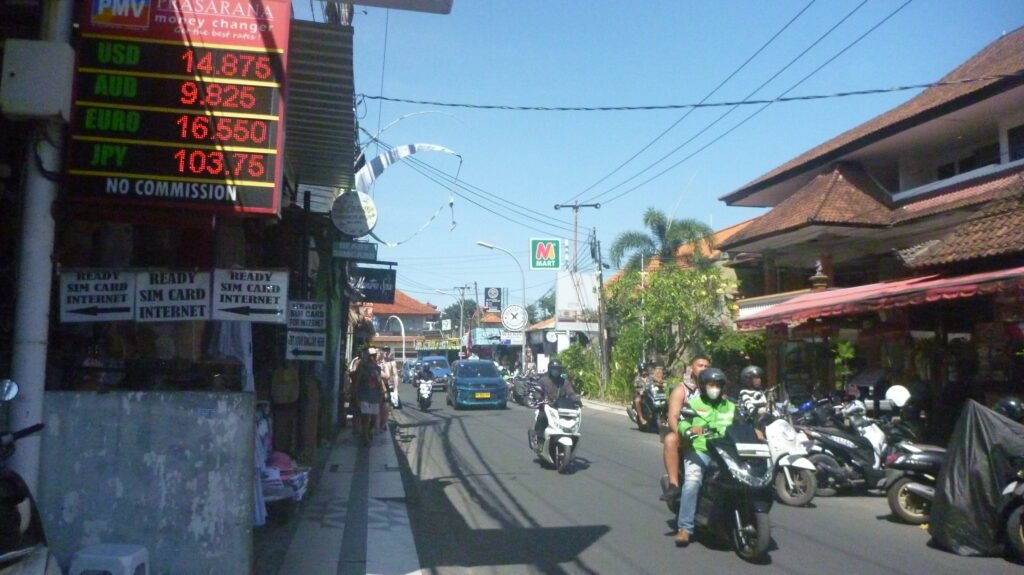 Suluban Streets